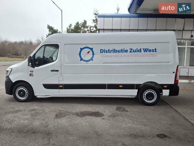 Белый Рено Мастер, объемом двигателя 2.3 л и пробегом 241 тыс. км за 19800 $, фото 9 на Automoto.ua