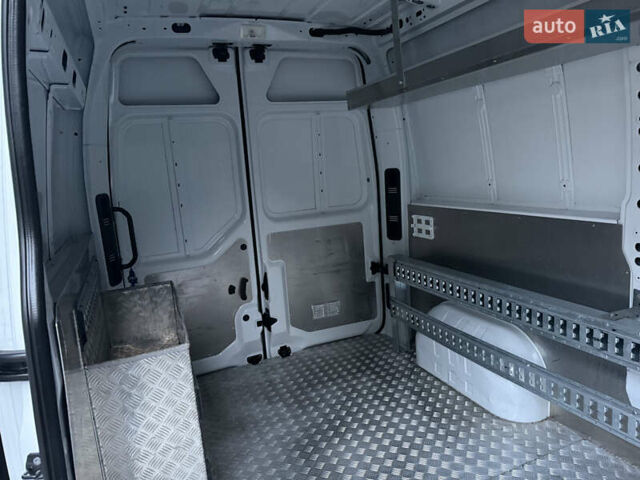 Белый Рено Мастер, объемом двигателя 0 л и пробегом 252 тыс. км за 18800 $, фото 79 на Automoto.ua