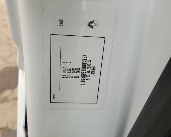 Белый Рено Мастер, объемом двигателя 2.3 л и пробегом 178 тыс. км за 20800 $, фото 62 на Automoto.ua