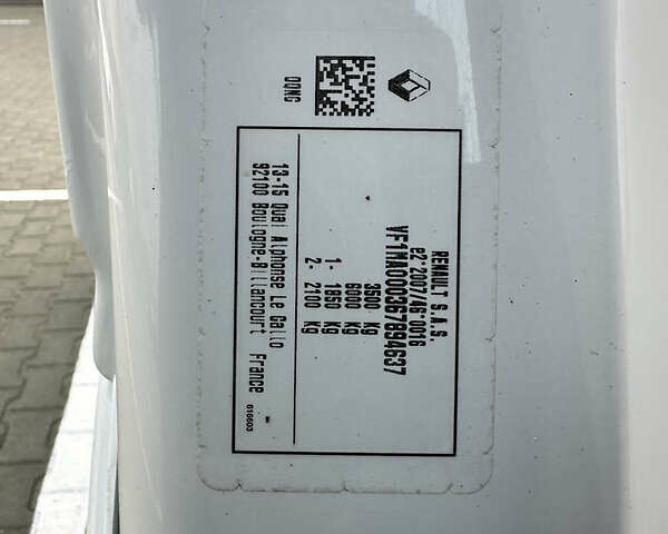 Белый Рено Мастер, объемом двигателя 2.3 л и пробегом 240 тыс. км за 18500 $, фото 81 на Automoto.ua