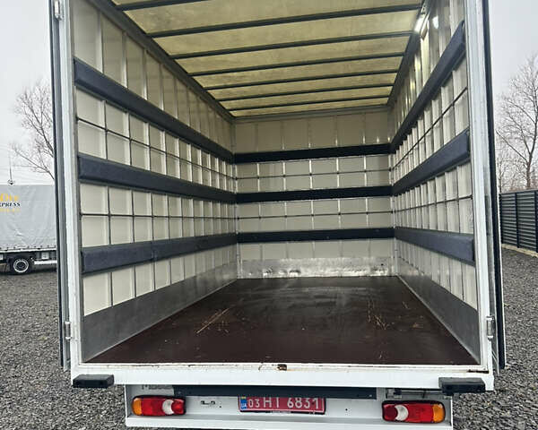 Белый Рено Мастер, объемом двигателя 2.3 л и пробегом 36 тыс. км за 25600 $, фото 14 на Automoto.ua