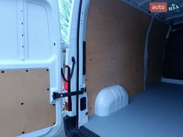 Білий Рено Мастєр, об'ємом двигуна 2.3 л та пробігом 181 тис. км за 21999 $, фото 24 на Automoto.ua