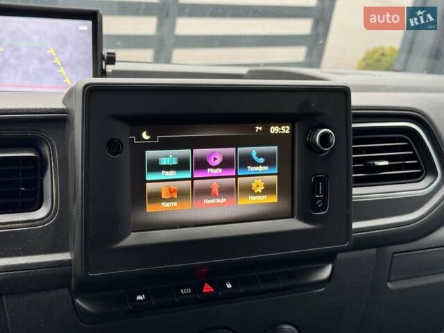 Белый Рено Мастер, объемом двигателя 2.3 л и пробегом 230 тыс. км за 20500 $, фото 22 на Automoto.ua