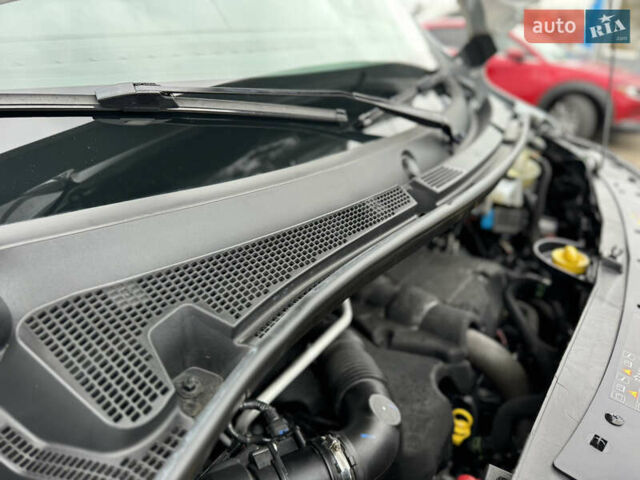 Білий Рено Мастєр, об'ємом двигуна 2.3 л та пробігом 267 тис. км за 21500 $, фото 95 на Automoto.ua