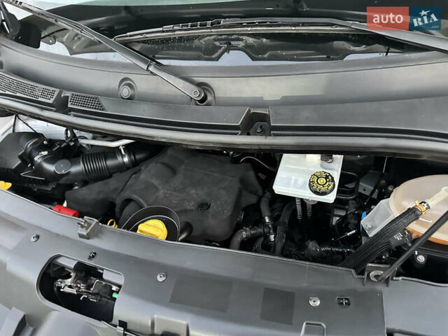 Білий Рено Мастєр, об'ємом двигуна 2.3 л та пробігом 171 тис. км за 18800 $, фото 72 на Automoto.ua