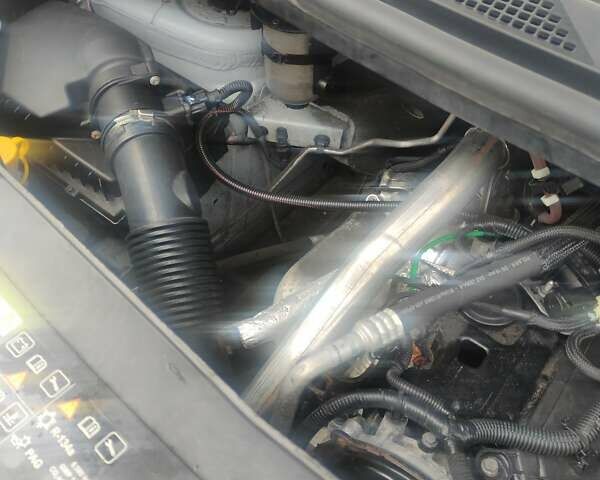 Білий Рено Мастєр, об'ємом двигуна 2.3 л та пробігом 366 тис. км за 19500 $, фото 5 на Automoto.ua