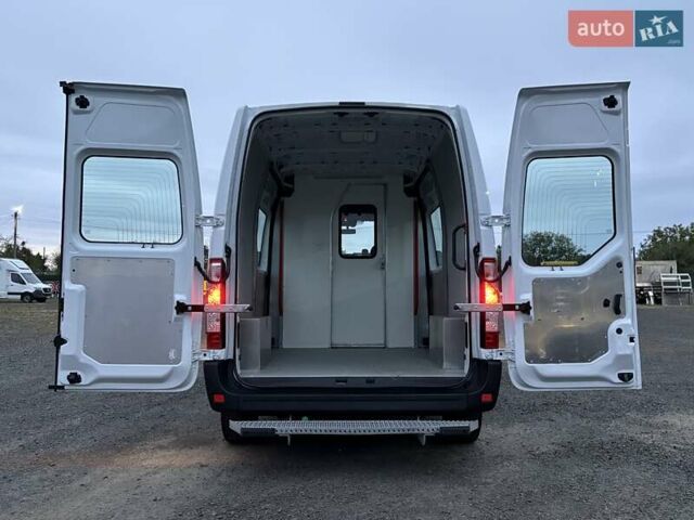 Белый Рено Мастер, объемом двигателя 2.3 л и пробегом 223 тыс. км за 17200 $, фото 15 на Automoto.ua
