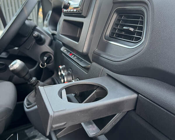 Білий Рено Мастєр, об'ємом двигуна 2.3 л та пробігом 189 тис. км за 18555 $, фото 19 на Automoto.ua