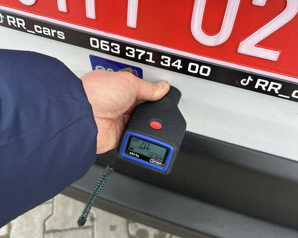 Белый Рено Мастер, объемом двигателя 2.3 л и пробегом 233 тыс. км за 17900 $, фото 172 на Automoto.ua