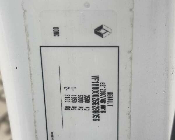 Белый Рено Мастер, объемом двигателя 2.3 л и пробегом 262 тыс. км за 18100 $, фото 10 на Automoto.ua