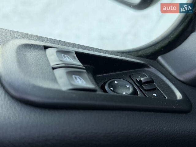 Белый Рено Мастер, объемом двигателя 2.3 л и пробегом 189 тыс. км за 28300 $, фото 16 на Automoto.ua