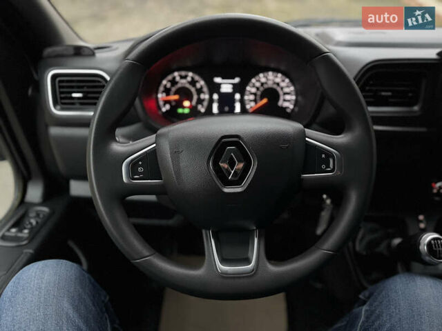 Белый Рено Мастер, объемом двигателя 2.3 л и пробегом 66 тыс. км за 25800 $, фото 32 на Automoto.ua