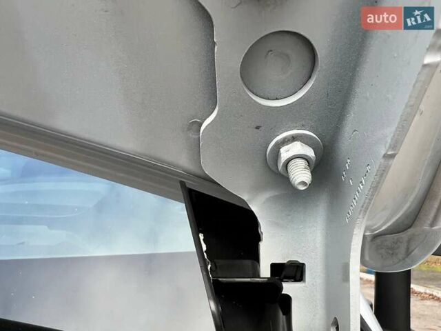 Белый Рено Мастер, объемом двигателя 2.3 л и пробегом 293 тыс. км за 24999 $, фото 48 на Automoto.ua