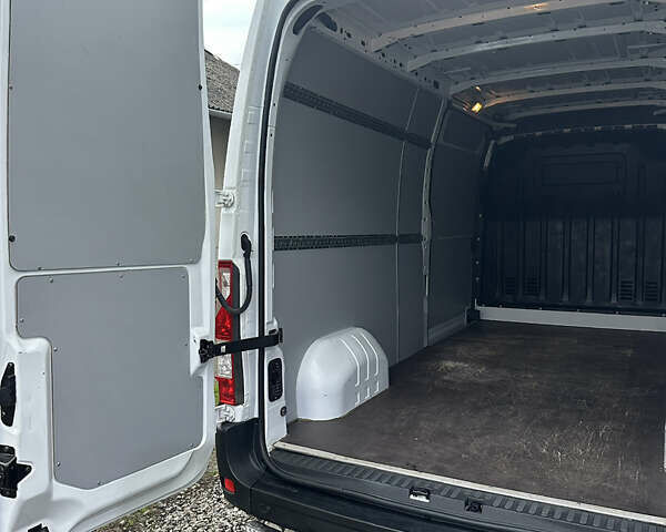 Белый Рено Мастер, объемом двигателя 2.3 л и пробегом 130 тыс. км за 23500 $, фото 15 на Automoto.ua