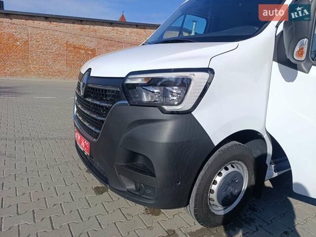Белый Рено Мастер, объемом двигателя 2.3 л и пробегом 245 тыс. км за 18750 $, фото 22 на Automoto.ua