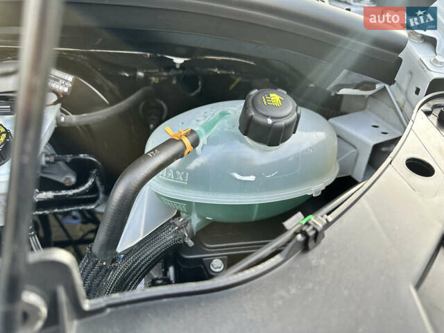 Белый Рено Мастер, объемом двигателя 2.3 л и пробегом 240 тыс. км за 18500 $, фото 87 на Automoto.ua