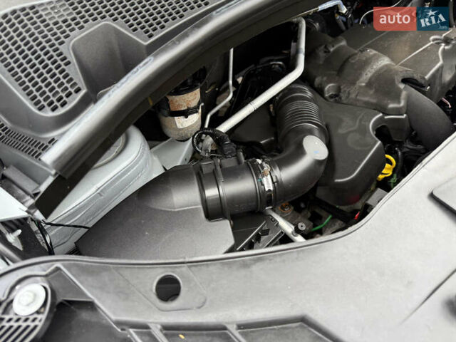 Білий Рено Мастєр, об'ємом двигуна 0 л та пробігом 266 тис. км за 21300 $, фото 89 на Automoto.ua