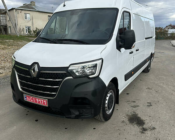 Белый Рено Мастер, объемом двигателя 2.3 л и пробегом 193 тыс. км за 22500 $, фото 2 на Automoto.ua