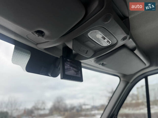 Белый Рено Мастер, объемом двигателя 2.3 л и пробегом 181 тыс. км за 21300 $, фото 9 на Automoto.ua