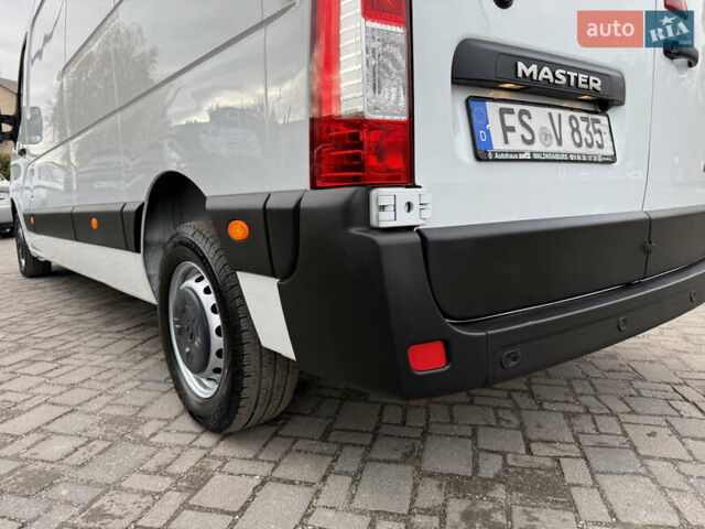 Білий Рено Мастєр, об'ємом двигуна 0 л та пробігом 266 тис. км за 21300 $, фото 10 на Automoto.ua