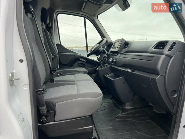 Білий Рено Мастєр, об'ємом двигуна 0 л та пробігом 204 тис. км за 17350 $, фото 33 на Automoto.ua