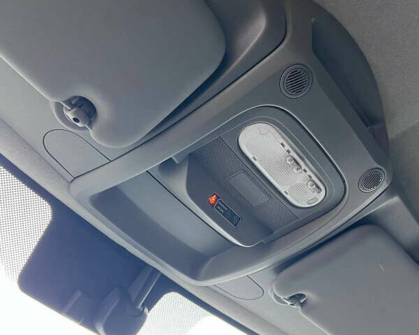 Белый Рено Мастер, объемом двигателя 2.3 л и пробегом 229 тыс. км за 25300 $, фото 35 на Automoto.ua