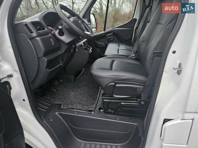 Белый Рено Мастер, объемом двигателя 2.3 л и пробегом 184 тыс. км за 18300 $, фото 38 на Automoto.ua