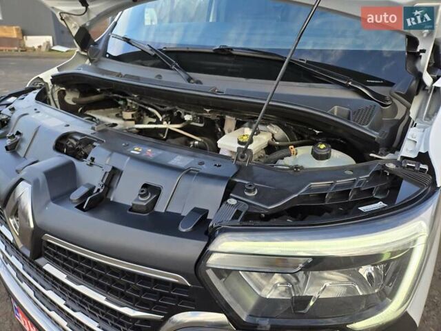 Белый Рено Мастер, объемом двигателя 2.3 л и пробегом 179 тыс. км за 18900 $, фото 49 на Automoto.ua