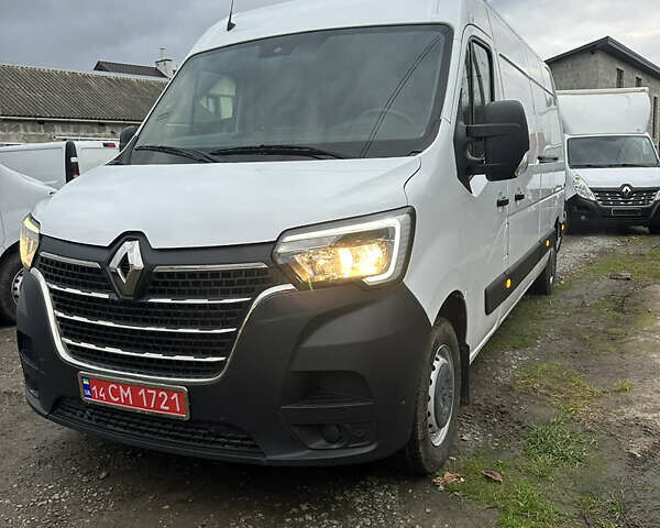 Белый Рено Мастер, объемом двигателя 2.3 л и пробегом 130 тыс. км за 23500 $, фото 2 на Automoto.ua