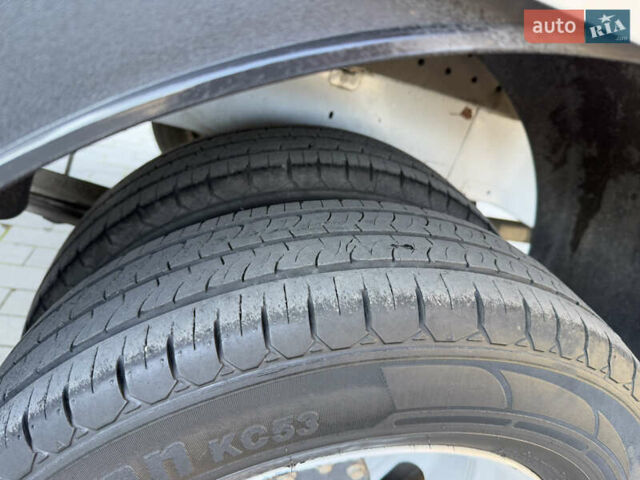 Білий Рено Мастєр, об'ємом двигуна 2.3 л та пробігом 188 тис. км за 26999 $, фото 48 на Automoto.ua