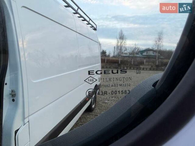 Белый Рено Мастер, объемом двигателя 2.3 л и пробегом 176 тыс. км за 21300 $, фото 29 на Automoto.ua