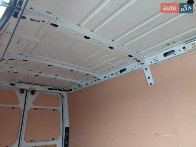 Белый Рено Мастер, объемом двигателя 2.3 л и пробегом 216 тыс. км за 20000 $, фото 17 на Automoto.ua