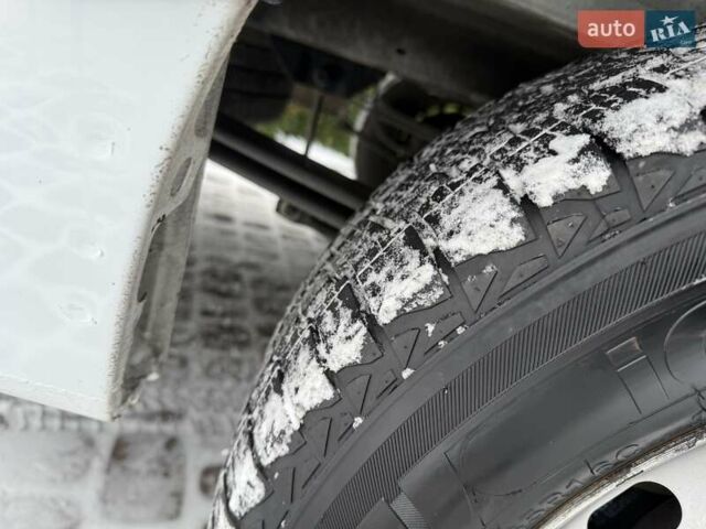 Білий Рено Мастєр, об'ємом двигуна 2.3 л та пробігом 209 тис. км за 18700 $, фото 32 на Automoto.ua