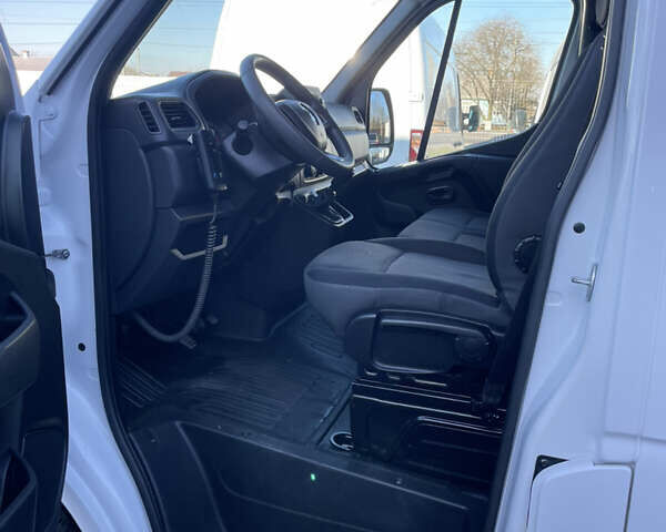 Білий Рено Мастєр, об'ємом двигуна 2.3 л та пробігом 143 тис. км за 22500 $, фото 15 на Automoto.ua