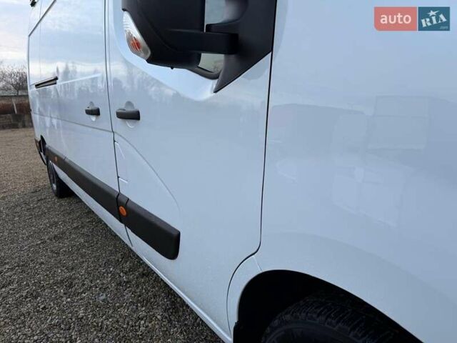 Белый Рено Мастер, объемом двигателя 2.3 л и пробегом 176 тыс. км за 21300 $, фото 13 на Automoto.ua