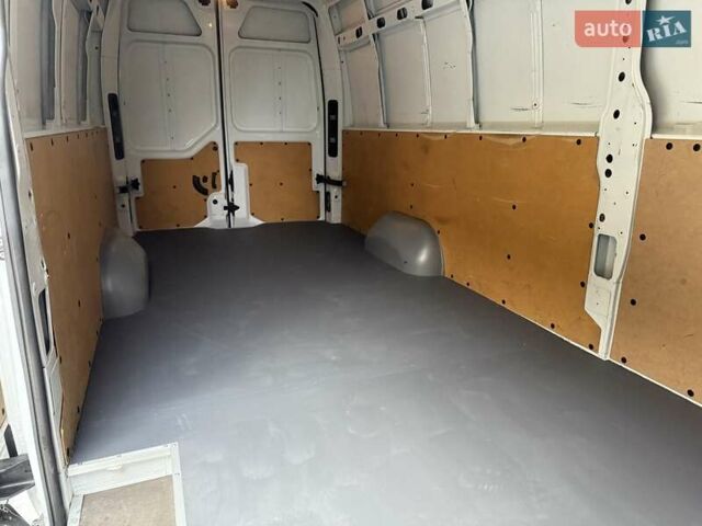 Білий Рено Мастєр, об'ємом двигуна 2.3 л та пробігом 209 тис. км за 18700 $, фото 64 на Automoto.ua