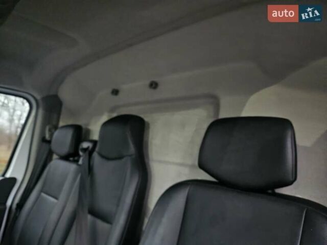 Белый Рено Мастер, объемом двигателя 2.3 л и пробегом 184 тыс. км за 18300 $, фото 50 на Automoto.ua