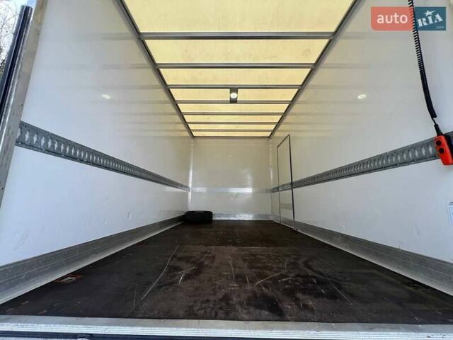 Белый Рено Мастер, объемом двигателя 2.3 л и пробегом 293 тыс. км за 24999 $, фото 79 на Automoto.ua