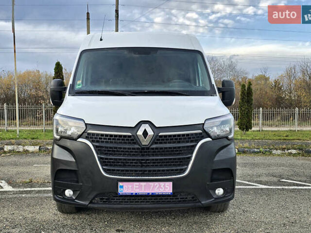 Белый Рено Мастер, объемом двигателя 2.3 л и пробегом 352 тыс. км за 17900 $, фото 1 на Automoto.ua