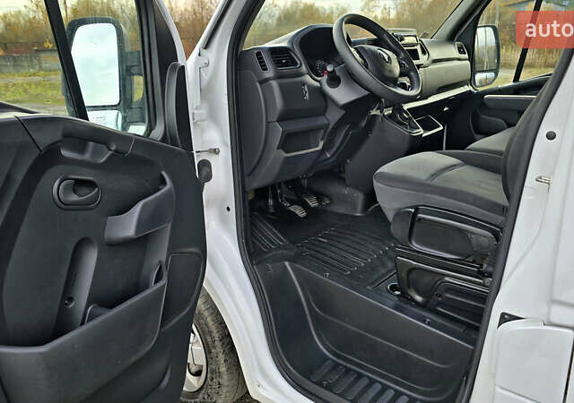 Белый Рено Мастер, объемом двигателя 2.3 л и пробегом 352 тыс. км за 17900 $, фото 8 на Automoto.ua