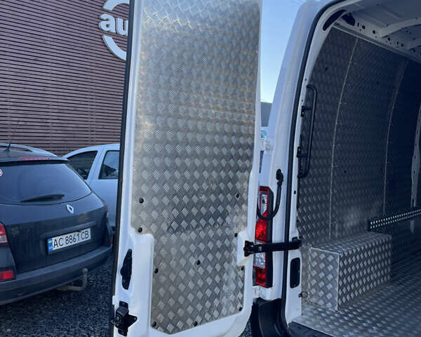 Білий Рено Мастєр, об'ємом двигуна 2.3 л та пробігом 143 тис. км за 22500 $, фото 7 на Automoto.ua