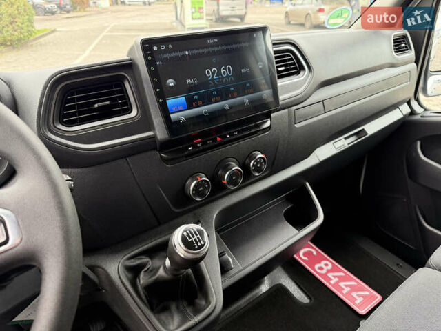 Білий Рено Мастєр, об'ємом двигуна 0 л та пробігом 266 тис. км за 21300 $, фото 48 на Automoto.ua