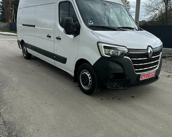 Белый Рено Мастер, объемом двигателя 2.3 л и пробегом 193 тыс. км за 22500 $, фото 5 на Automoto.ua