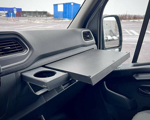 Белый Рено Мастер, объемом двигателя 2.3 л и пробегом 229 тыс. км за 25300 $, фото 21 на Automoto.ua