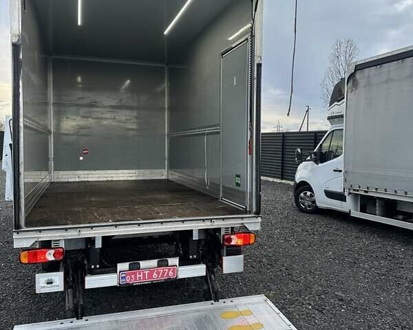 Белый Рено Мастер, объемом двигателя 2.3 л и пробегом 290 тыс. км за 25200 $, фото 11 на Automoto.ua