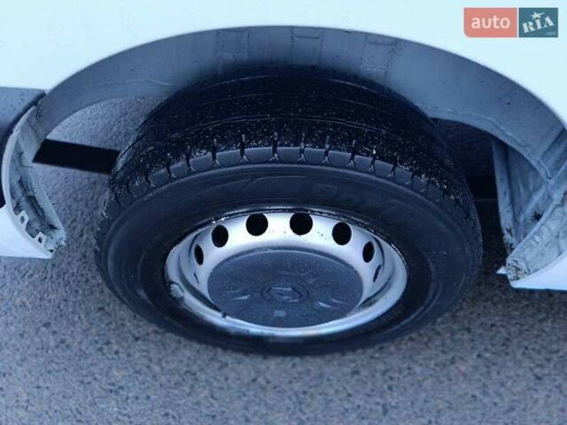 Білий Рено Мастєр, об'ємом двигуна 2.3 л та пробігом 181 тис. км за 21999 $, фото 10 на Automoto.ua