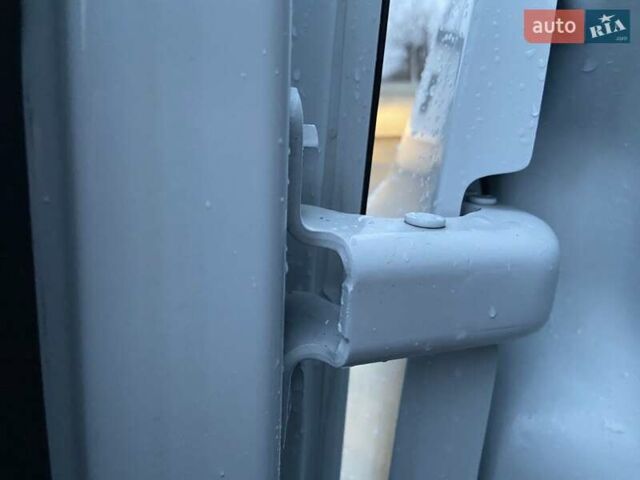 Білий Рено Мастєр, об'ємом двигуна 2.3 л та пробігом 181 тис. км за 21897 $, фото 33 на Automoto.ua