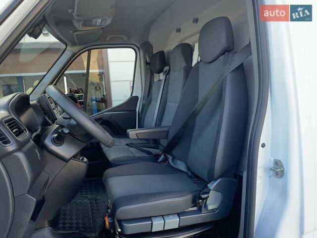 Білий Рено Мастєр, об'ємом двигуна 2.3 л та пробігом 218 тис. км за 19999 $, фото 24 на Automoto.ua