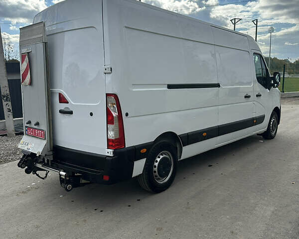 Белый Рено Мастер, объемом двигателя 2.3 л и пробегом 193 тыс. км за 22500 $, фото 7 на Automoto.ua