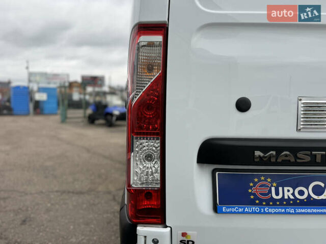 Білий Рено Мастєр, об'ємом двигуна 2.3 л та пробігом 267 тис. км за 21500 $, фото 13 на Automoto.ua